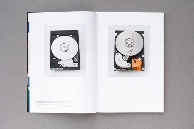 Künstlerbeitrag / Artist feature in <i>Camera Austria International</i> 172/2025, S. / pp. 9–20.<br><br>Doppelseite / spread: Johannes Raimann, S. / pp. 18–19.