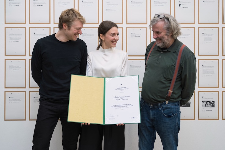 Eröffnung<br>Klara Källström & Thobias Fäldt: The Space Between<br>Preisverleihung<br>Camera Austria-Preis für zeitgenössische Fotografie der Stadt Graz 2025 an<br>
Jakob Ganslmeier & Ana Zibelnik
<br>Foto: Natascha Reiterer
