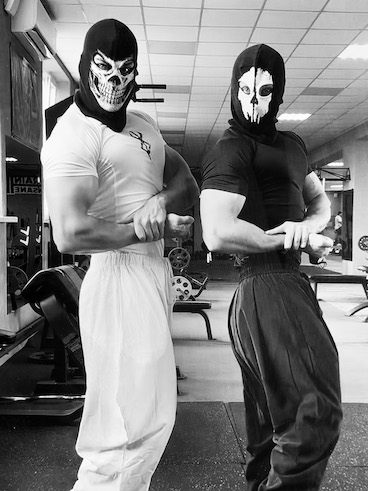 Ganslmeier & Zibelnik, aus: Bereitschaft, 2024–2025.