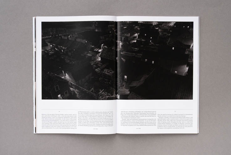 Künstlerbeitrag / Artist feature in <i>Camera Austria International</i> 174/2026, S. / pp. 37–44.<br><br>Doppelseite / spread: Stan Douglas, S. / pp. 38-39.